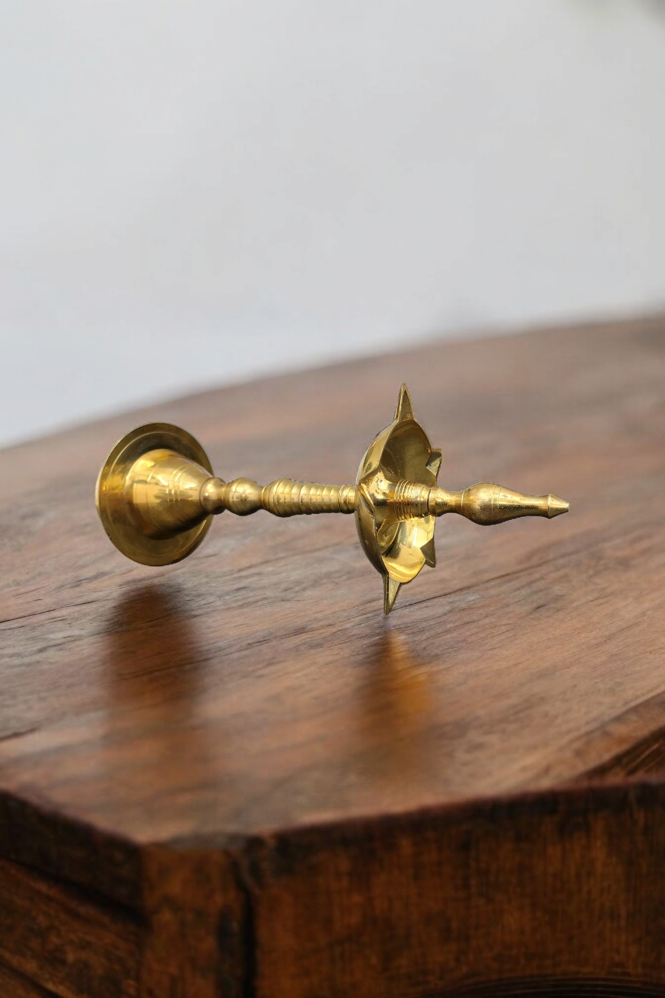 Dhevu Brass kerala Diya (large)