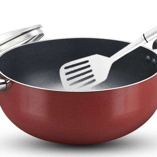 Prestige Omega Aluminium Non-Stick Essentials Kadai Dia with Glass Lid (36738