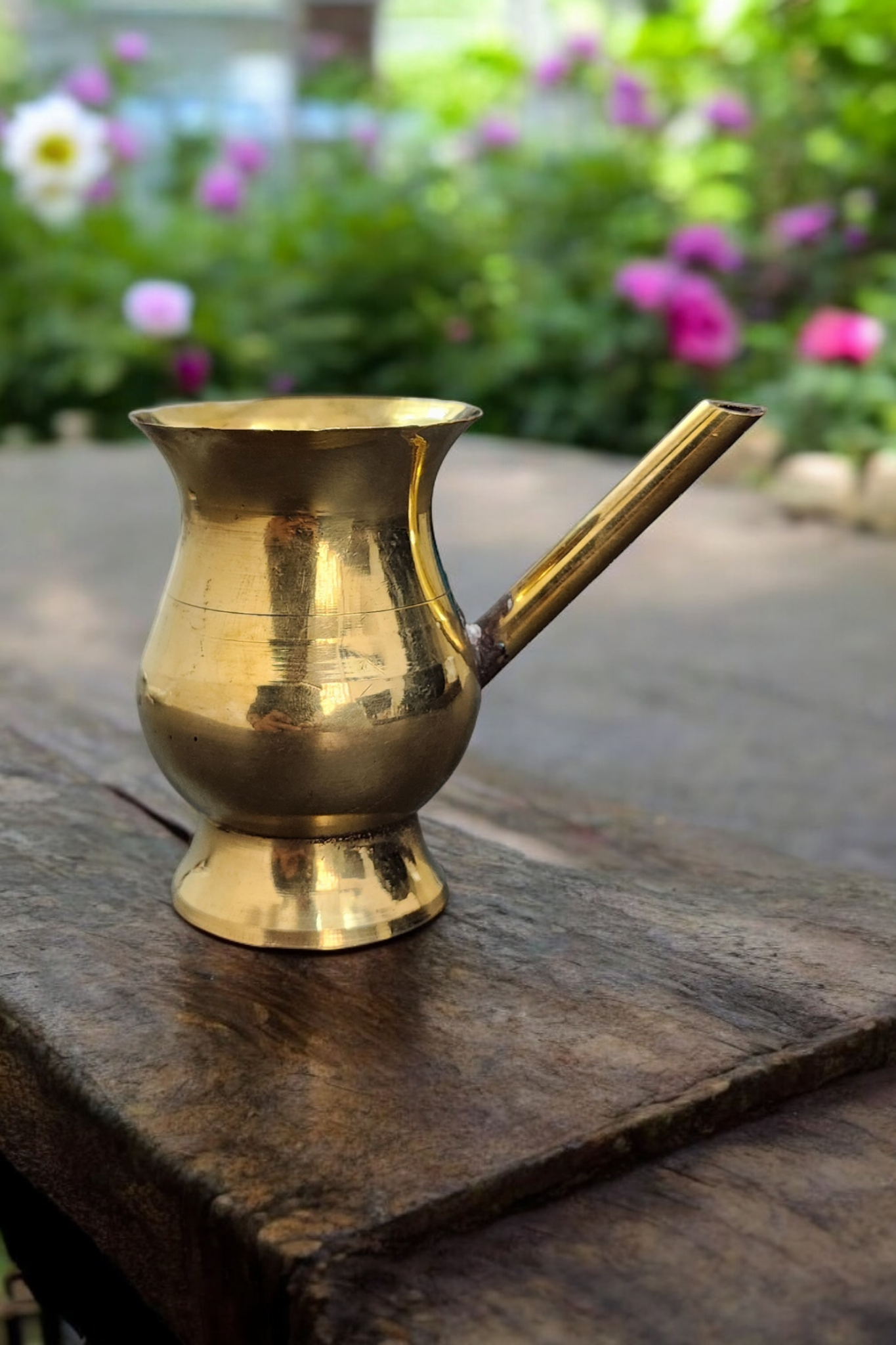 Dhevu Brass Kalash With Lid